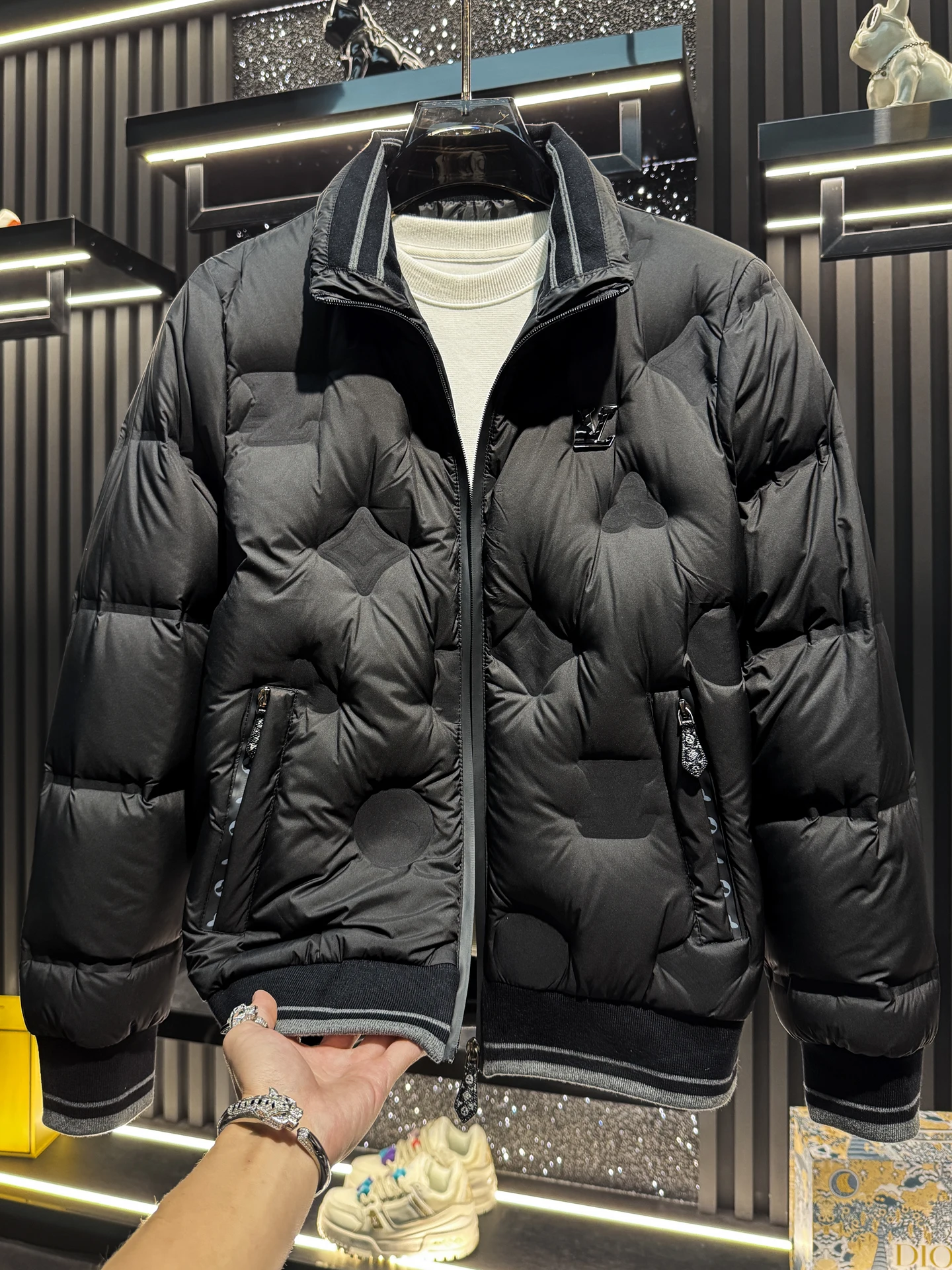 

Мужская утепленная куртка с воротником-стойкой, зимняя, теплая, морозостойкая, приталенного кроя, модная, из полиэфирного волокна, экологичная