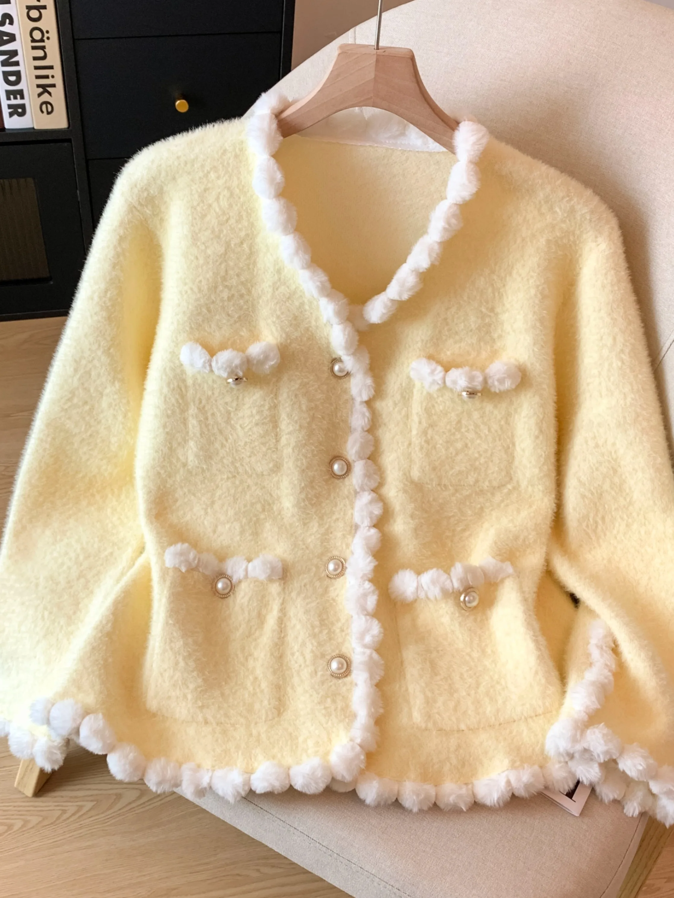 

Thiened V-Ne Mink Sweater Coat Women's Autumn Winter High-End Feelings Self-Preservation Sle Warm Top Korean Loose Fit