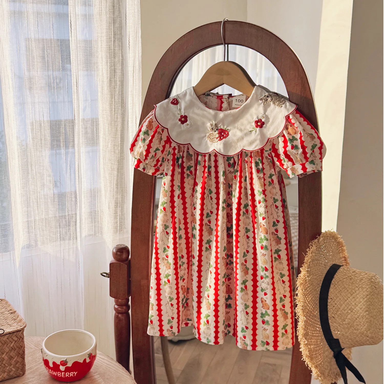 2026 Summer Vintage New Flower Collar Rabbit Embroidered Girls' Dress with Bubble Sleeves Sweet Children's Princess Skirt 90-140