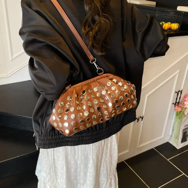 حقيبة كروس نسائية عصرية مصممة حقائب يد جلدية أنيقة على الكتف محفظة رسول فاخرة وأنيقة