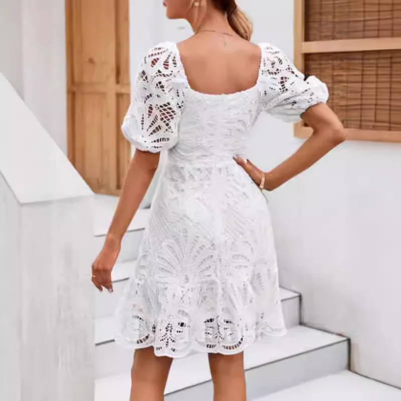 Boho bianco lunghezza mini abito estivo da donna abiti sexy pizzo floreale spiaggia vestito estivo elegante manica corta scollo a V abiti Femme