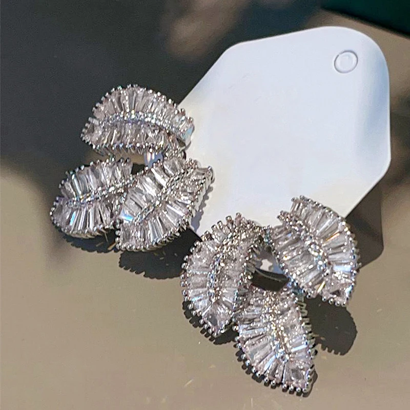 Huitan Gorgeous Leaf Pierced Earrings Female Silver Color Bright Zirconia Jewelry for Engagement Party Fashion Chic Accessories