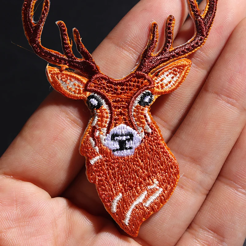 Antler Patches Size:7.5x6cm Cartoon Iron On Cloth Embroidered Applique Sewing Clothes Apparel Accessories lovely