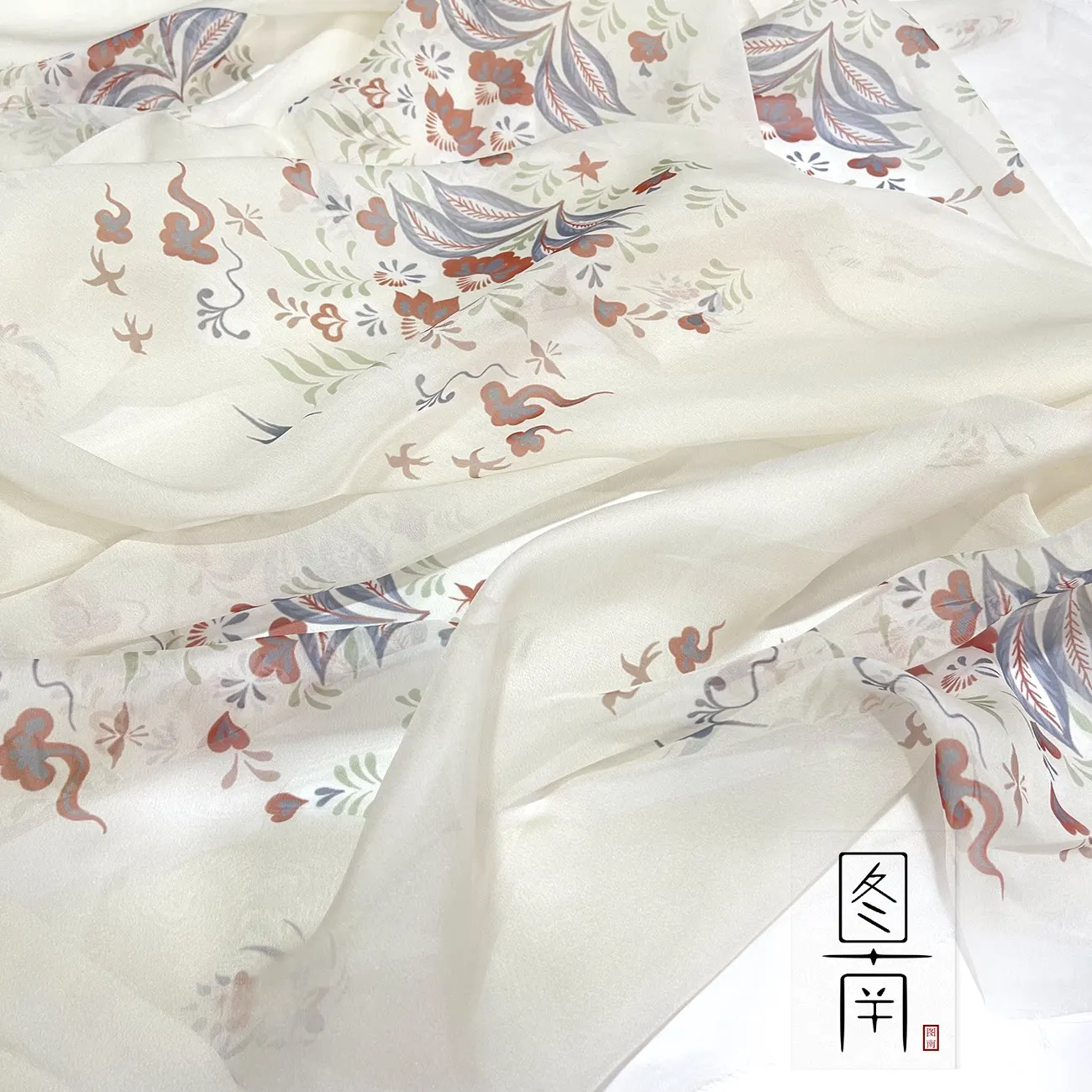 Designer Cloth Gray Jade Group Flower Hanfu Ancient Style Digital Printing Fabric Chiffon Designer Jacket and Dress Fabric