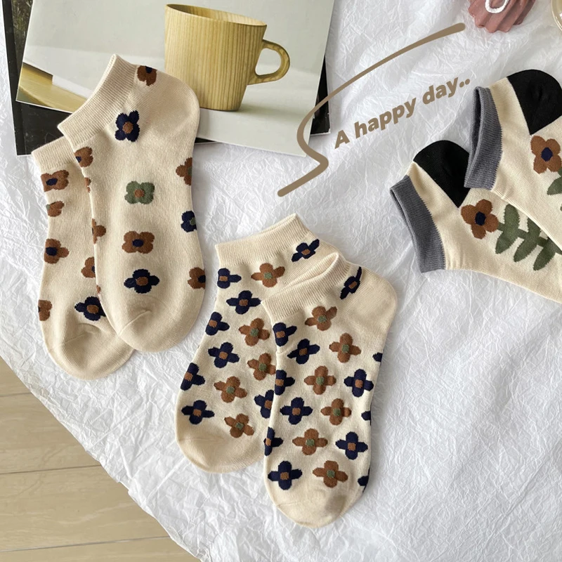 5 pares de calcetines de mujer conjunto de flores a cuadros japonés Harajuku lindo Kawaii dulce calcetines de tubo corto cómodos calcetines tobilleros para niña