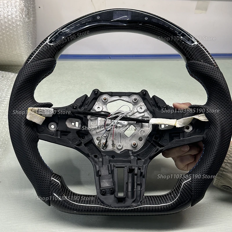 

LED Carbon Fiber Steering Wheel For BMW M3 G30 G20 G01 G02 G05 G06 G07 G22 G80 G82 M4 M5 F90 M8 X3M X4M X5M X6M F40 F44 G11 G12