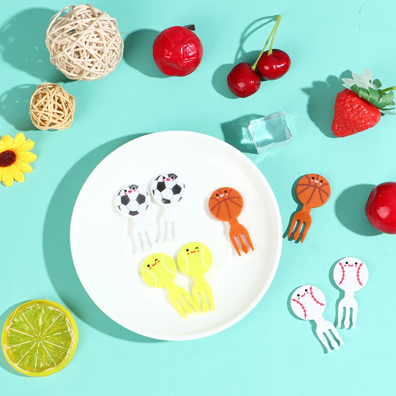 8pcs/set Mini Football Sport Fruit Fork Cartoon Snack Cake Dessert Food Fruit Toothpick Lunch Party Decoration Kids Food Picks