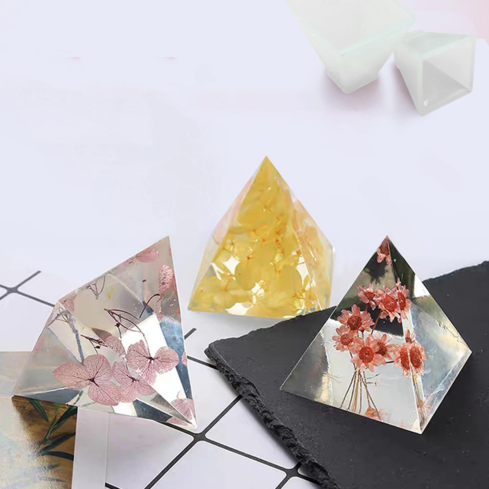

5pcs Crystal Epoxy Resin Molds Pyramid Shape Diy Craft Silicone Mold For Desktop Decor Making Jewelry Accessories Handmade