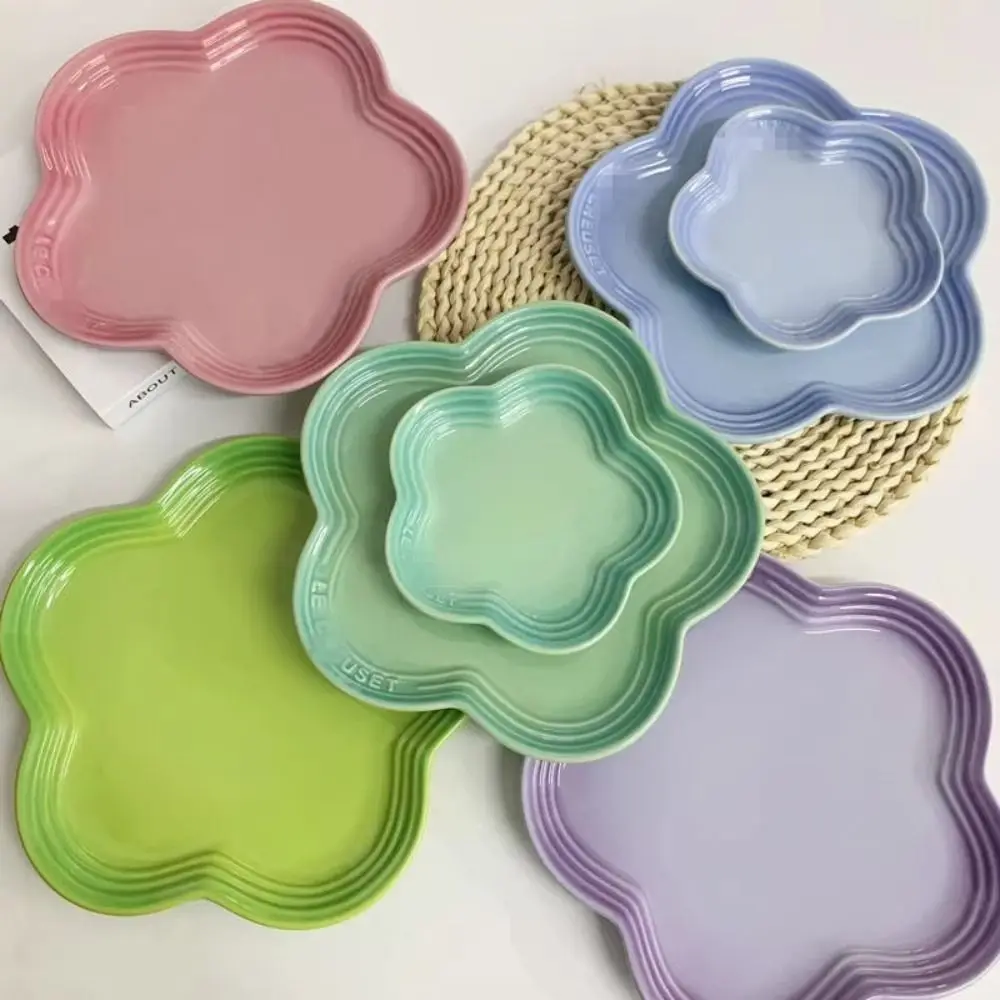Plato pequeño de flor de ciruelo, tazón de comida para gatos, platos para salsa de 14cm, plato para pastel, platos de hueso para escupir Gradual, vajilla de cerámica para postre