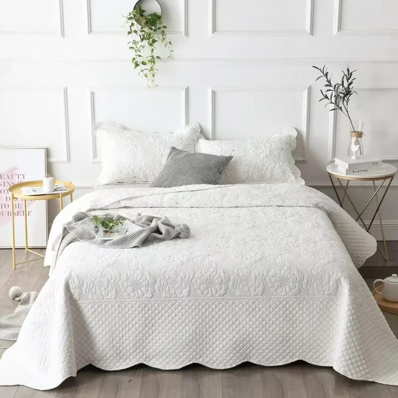 

1/3pc luxury euro style Bedspread on the bed plaid cotton filling bed cover Embroidered Mattress topper for summer home blanket