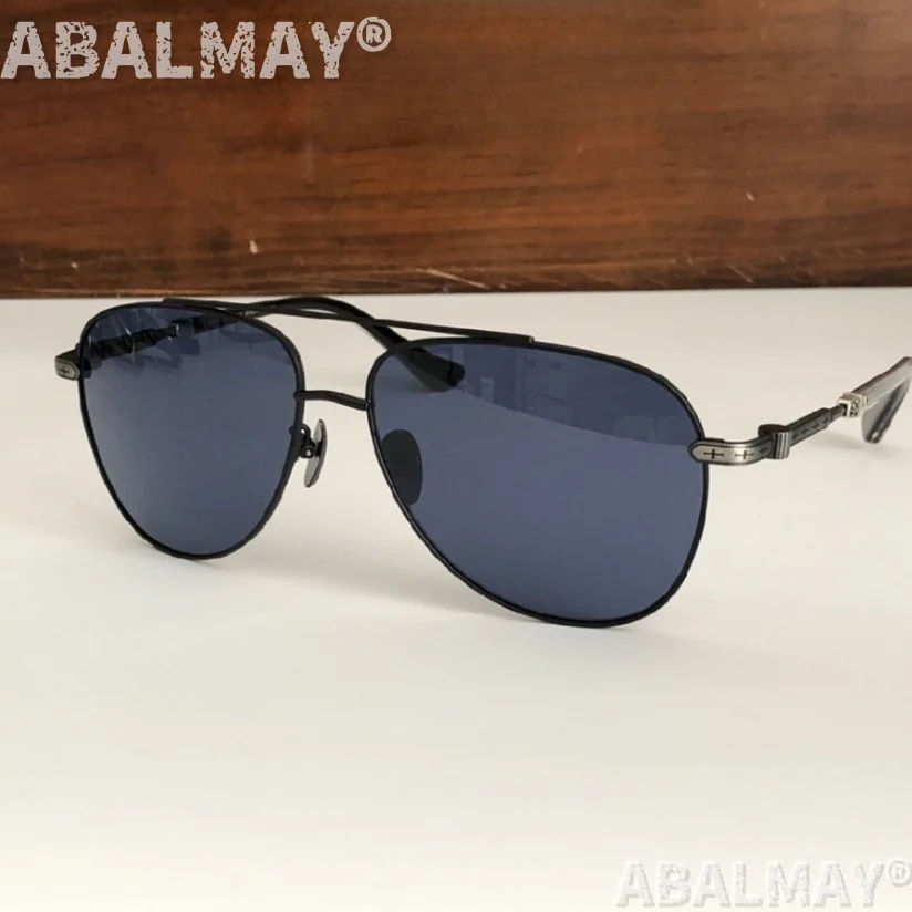 

Top High Quality Sunglasses for Men and Women 8062 SIZE 61-16-149 Titanium Style Retro Fashion Design Sun Glasses UV400 with box