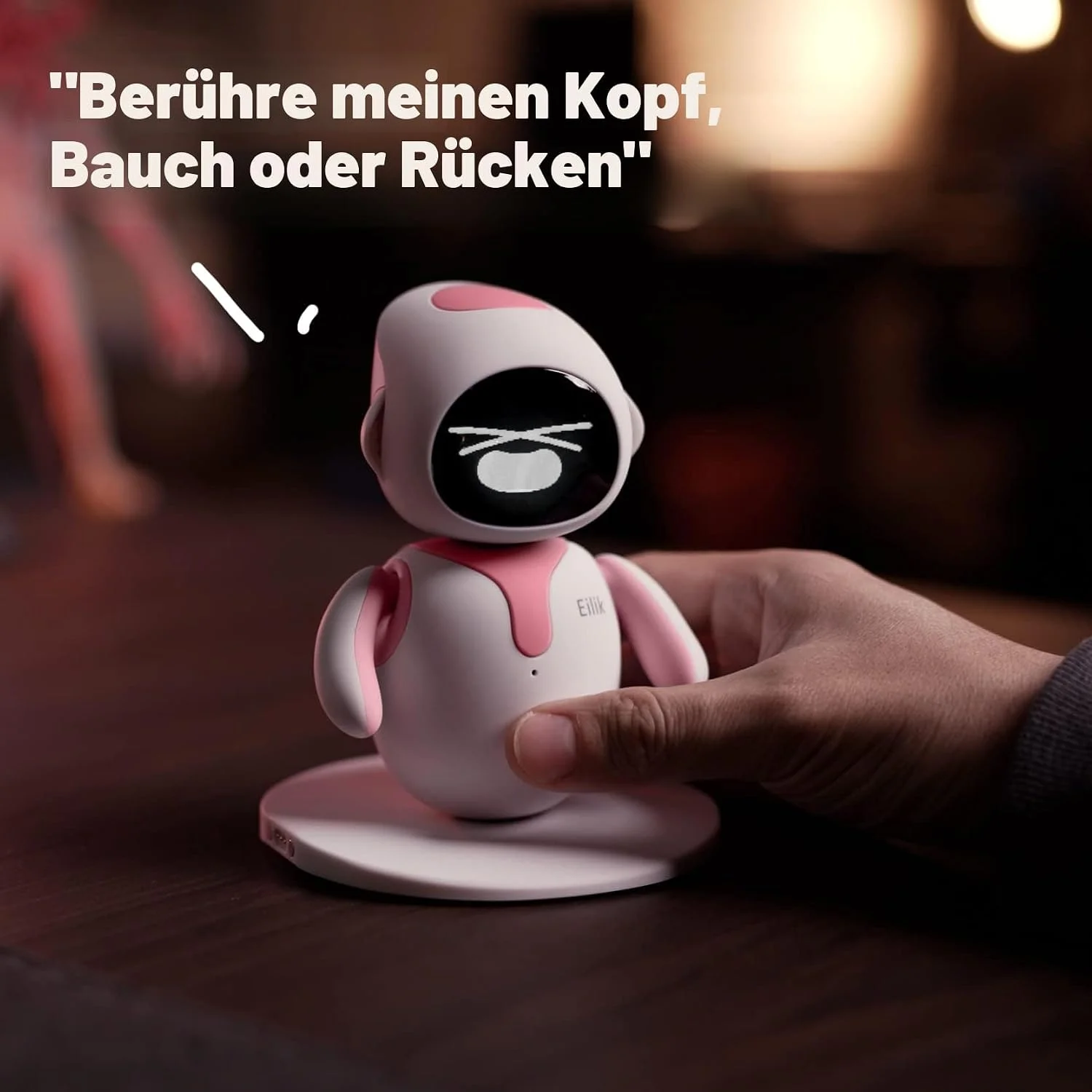 Image of Eilik - Ein hochindividualisierter interaktiver Desktop-Roboter, der lebendige Animationen und Reaktionen, Touch-Steuerungsfunktionen und Minispiele bietet. Es ist ein emotionaler Roboter-Begleiter