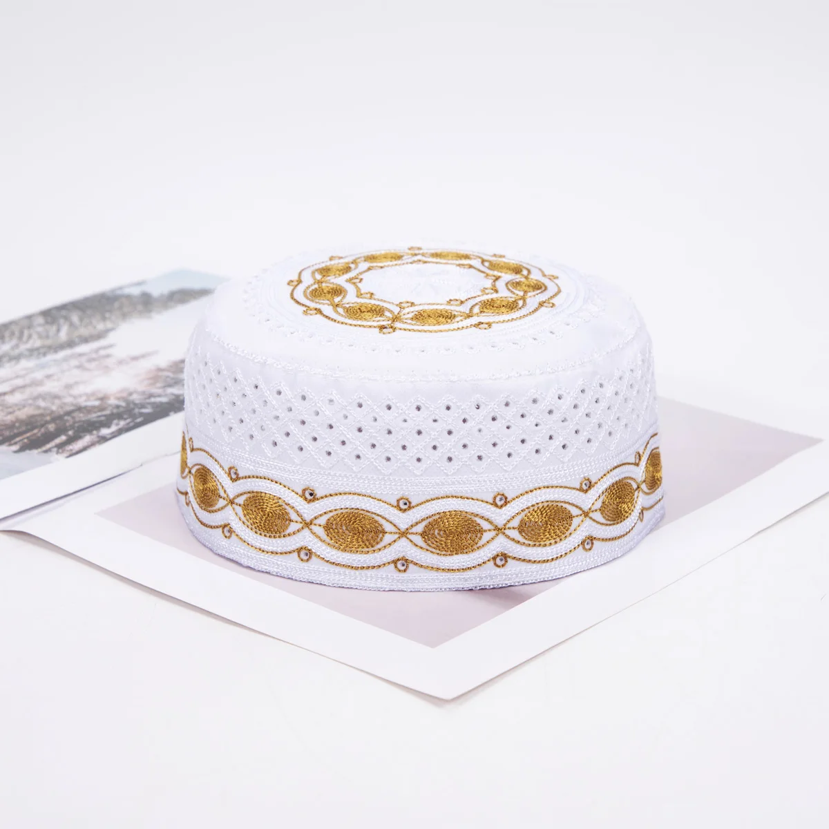 Rimaire bordado oco multi-cor boné de oração muçulmano masculino respirável adoração chapéu etiqueta religiosa requintado headwear