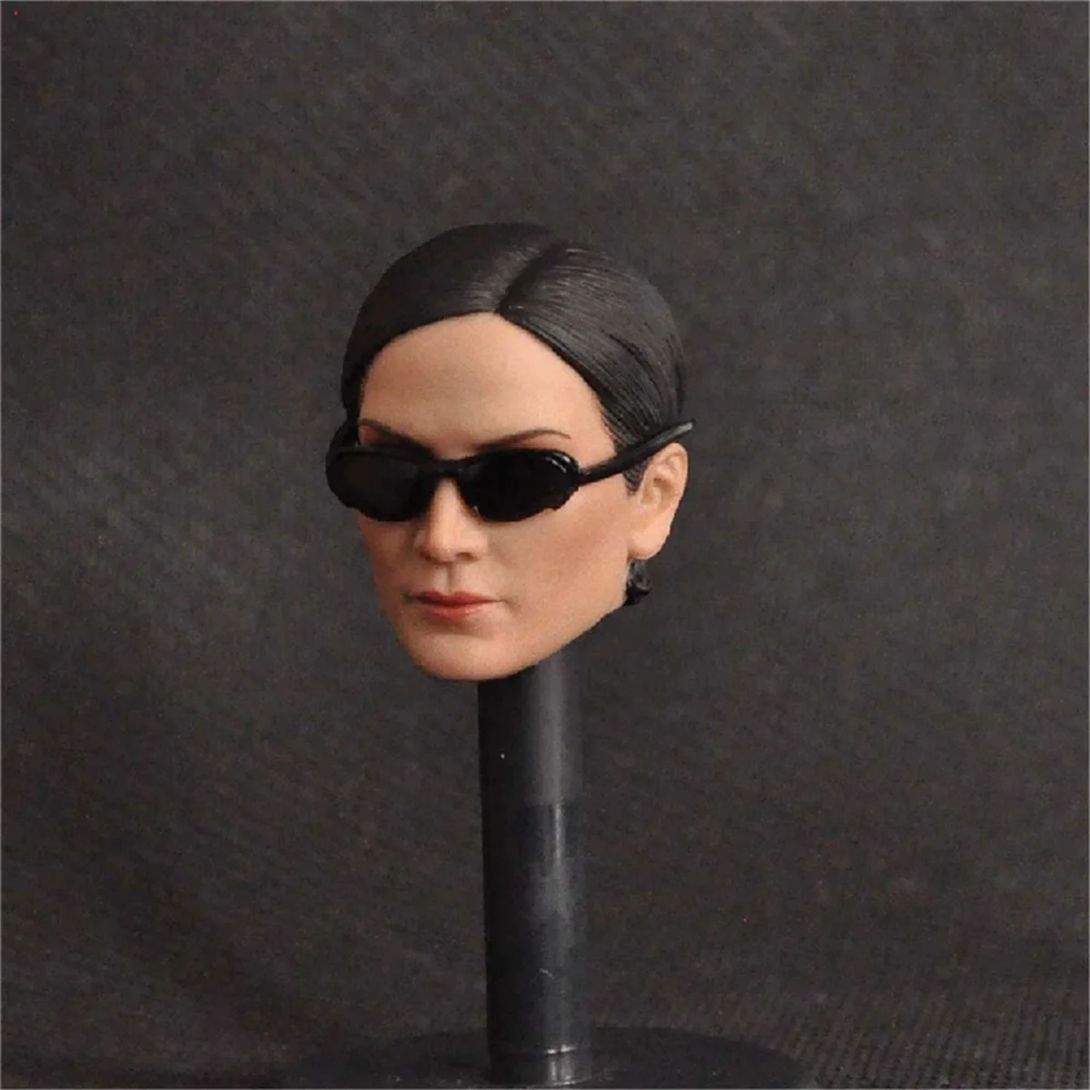 1/6 Mancotoys MC003 Female Agent Carrie-Anne Moss Actor  Head Carving Fit 12