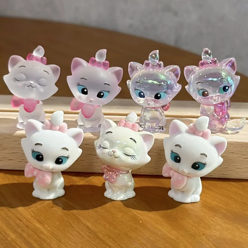 Anime Miniso Disney Marie Cat Mini Figure The-Aristocats Cute Anime Cartoon Doll Car Dsek Decor Collection Model Toys Kids Gifts