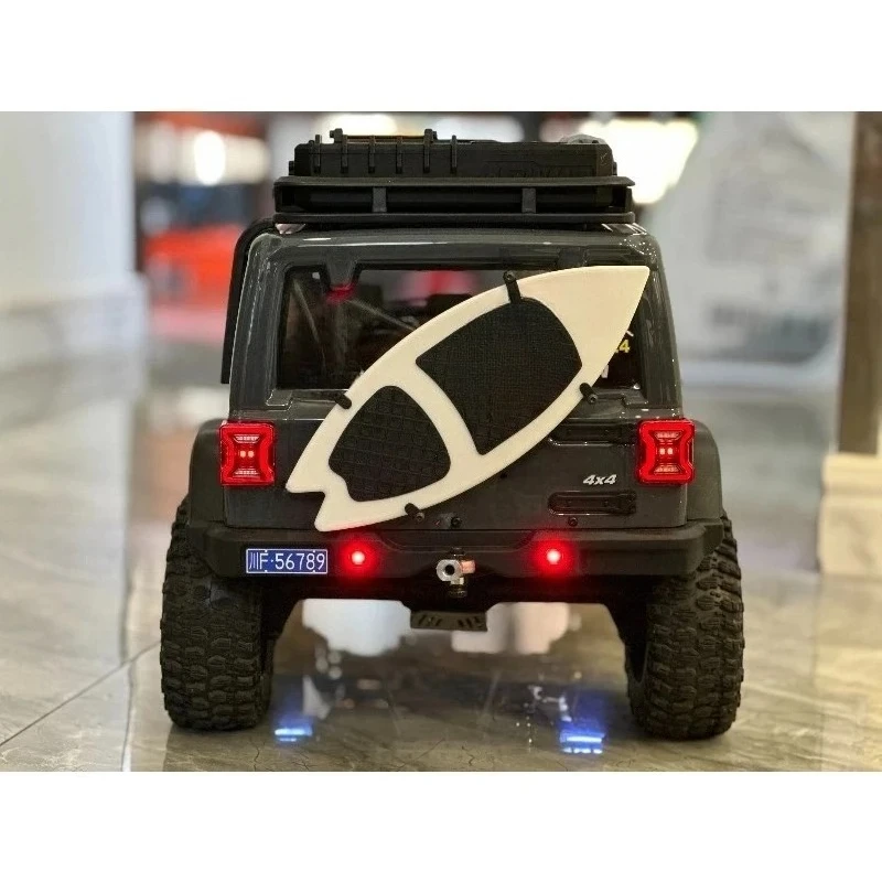 

Spare Tire Surfboard Decorate Parts for 1/7 MK07 & CK5811 RC Crawler Car, High Simulation Scale Accessories, Upgrade Parts