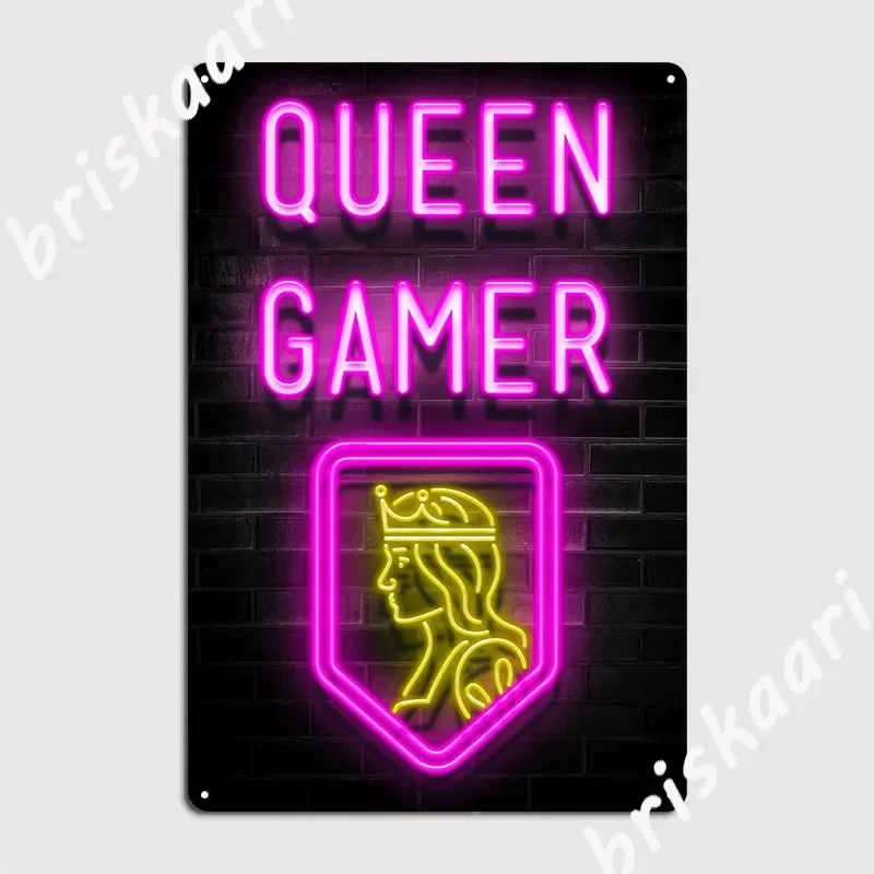 Queen Gamer Poster Metal Plaque Plaques Bar Cave Wall Mural Vintage Tin Sign Poster