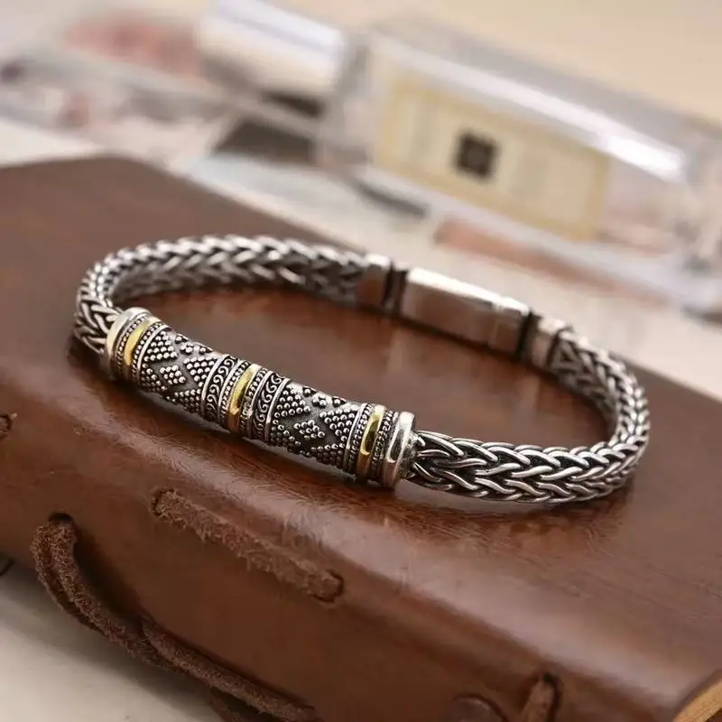 Hand-woven dragon bone bracelet, a retro creative design with a unique and sophisticated feel, perfect as a niche gift for c