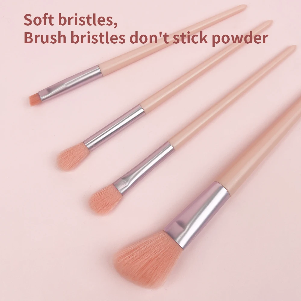 Um conjunto de ferramentas de maquiagem de 6 peças, incluindo modeladores de cílios, ovos de beleza, pincéis de maquiagem portáteis e um visual de maquiagem completo com apenas