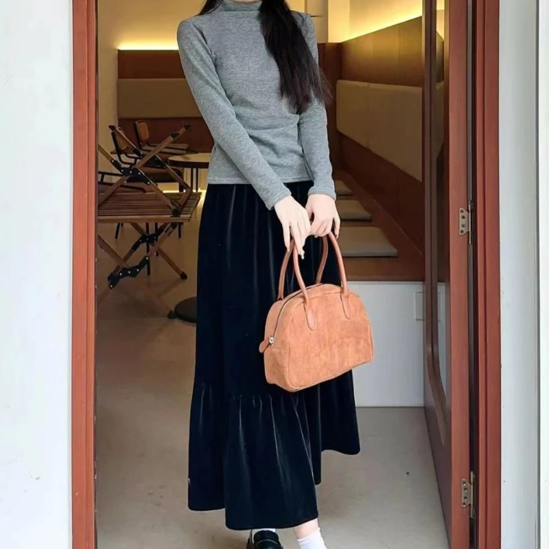 

Autumn and Winter Semi-turtleneck New Fleece Pleated Slim Top with Brushed Thread Base Layer Underneath Women