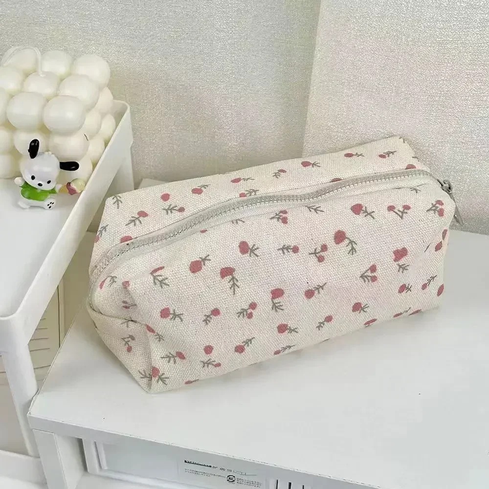 Big Size Pencil Case Aesthetic Pen Bags Cute Stationery Pouch Vintage Flowers Pocket School Business Cute Box for Girls Teens