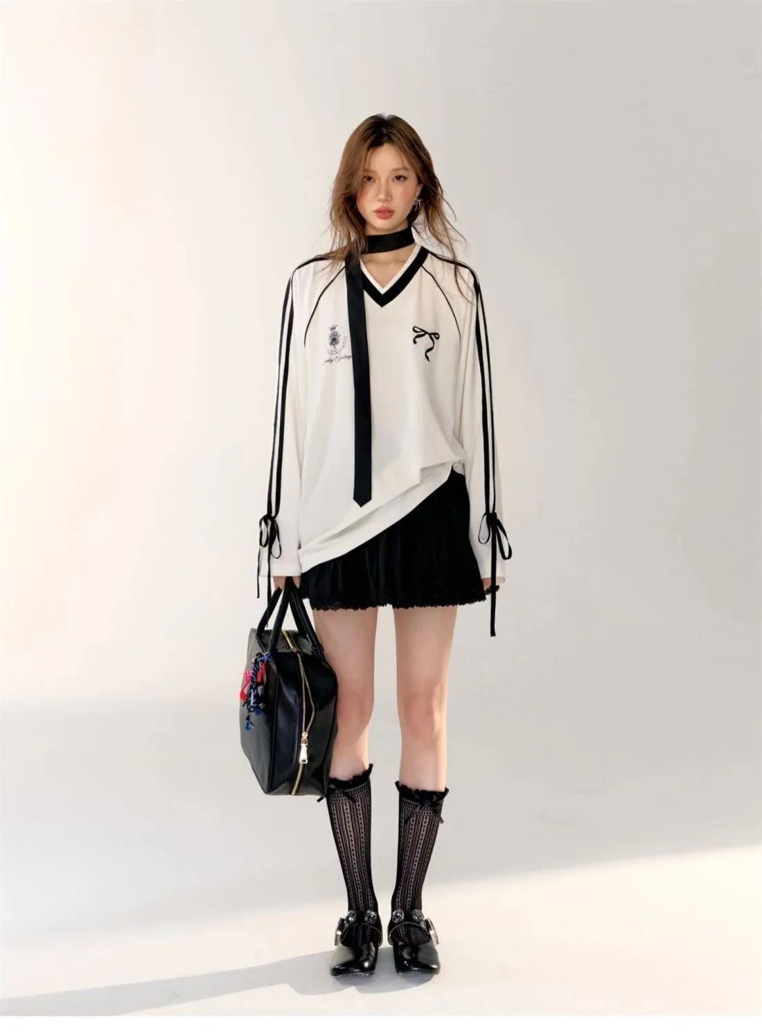 الأمريكية بلون مطبوعة شريط الخامس الرقبة الخريف والشتاء جديد فضفاض جميع الأزياء جيرسي طويلة الأكمام الدافئة هوديي امرأة #4