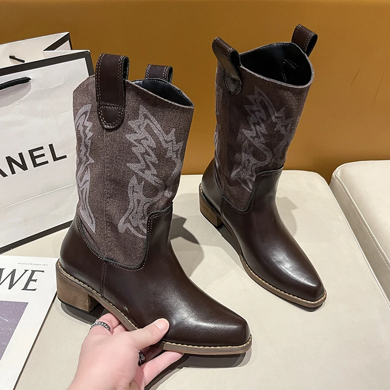 

Новый стиль, модные женские белые ковбойские сапоги до середины икры высокого качества на блочном каблуке, женские винтажные ботинки в стиле вестерн для кантри-концерта, обувь