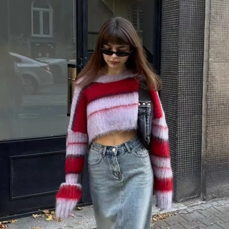 Knitted Sweater Stripe Patchwork O-Neck Winter Loose Colorful Women Full Sleeve Bare Midriff Panelled Croped Sweater