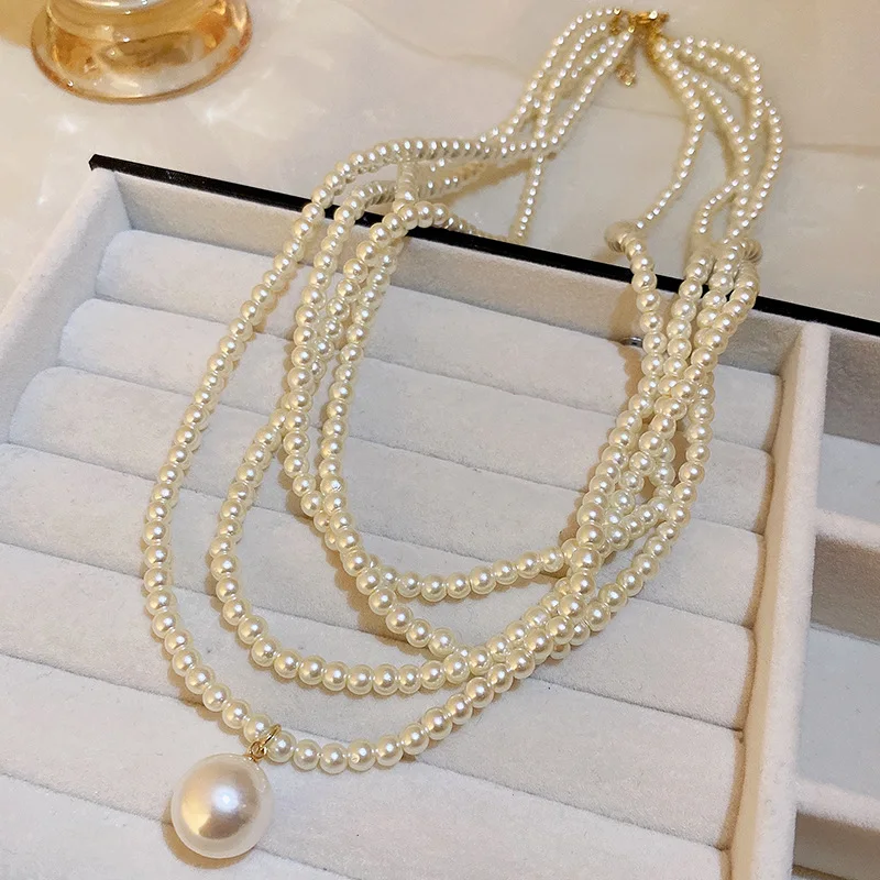 Vintage French Style Pearl Necklace with Floral Heart Cat Stone Body Chain for Women Fine Jewelry Luxurious Collar Decoration