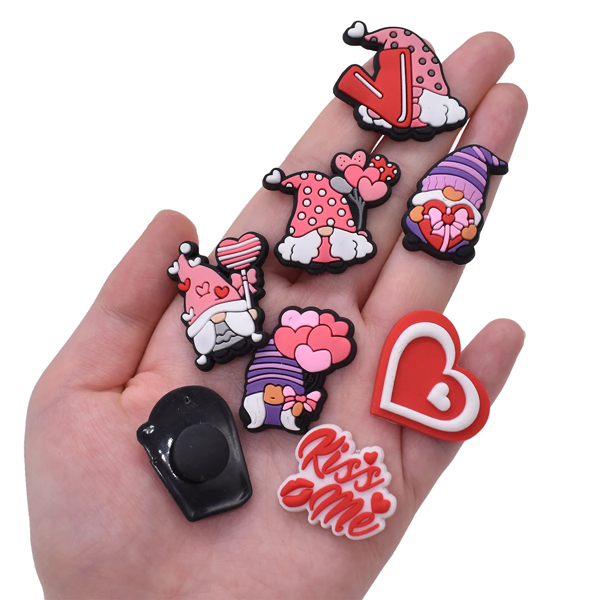 Heißer Verkauf 1 Stück Valentinstag Schuh Charms Pin Dekoration für Krokodile Zubehör Charms Clog Armband Armband Kinder Party Geschenke