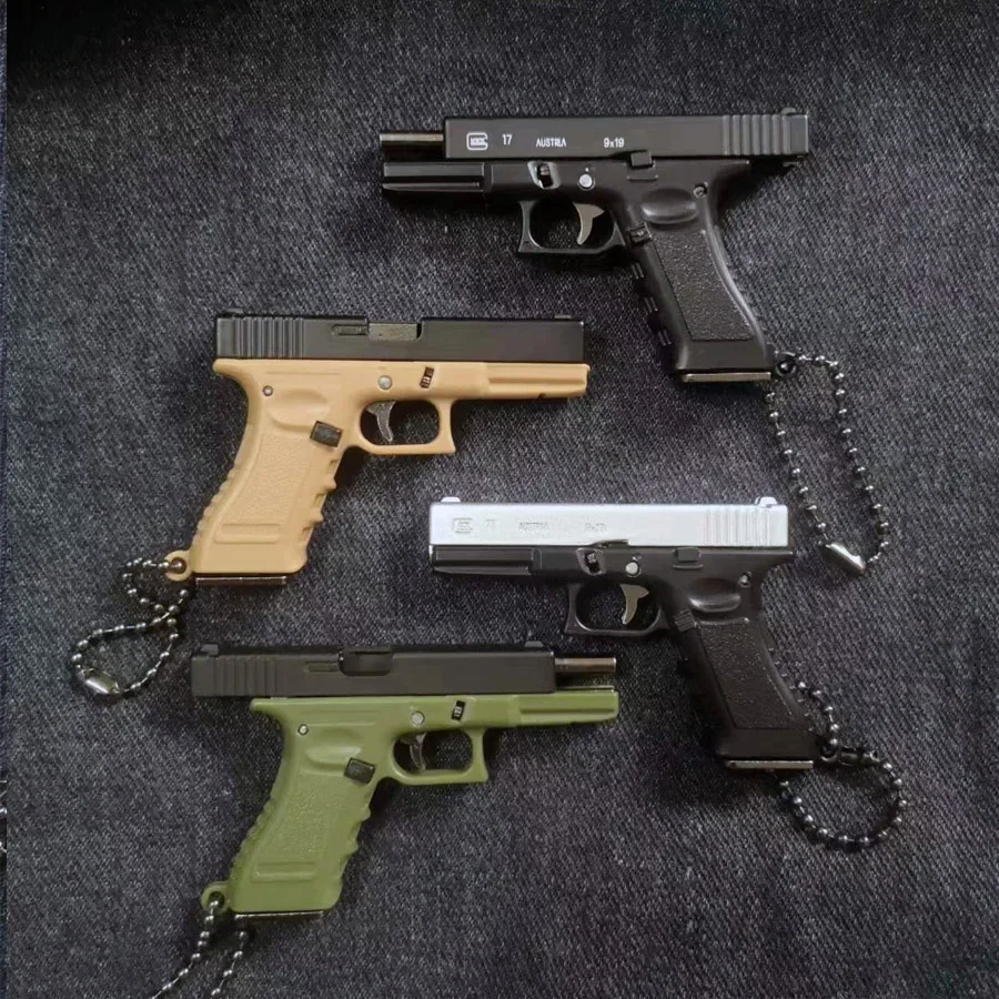 1:3 Mini Pistol Model Metal G17 Detachable DIY Semi-alloy Keychain Toy Gun Pendant Ornaments Children's Toy