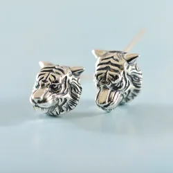 Fashion Silver Color Tiger Head Stud Earrings for Men Women Vintage Animal Earrings Domineering Punk Ear Jewelry Accessories