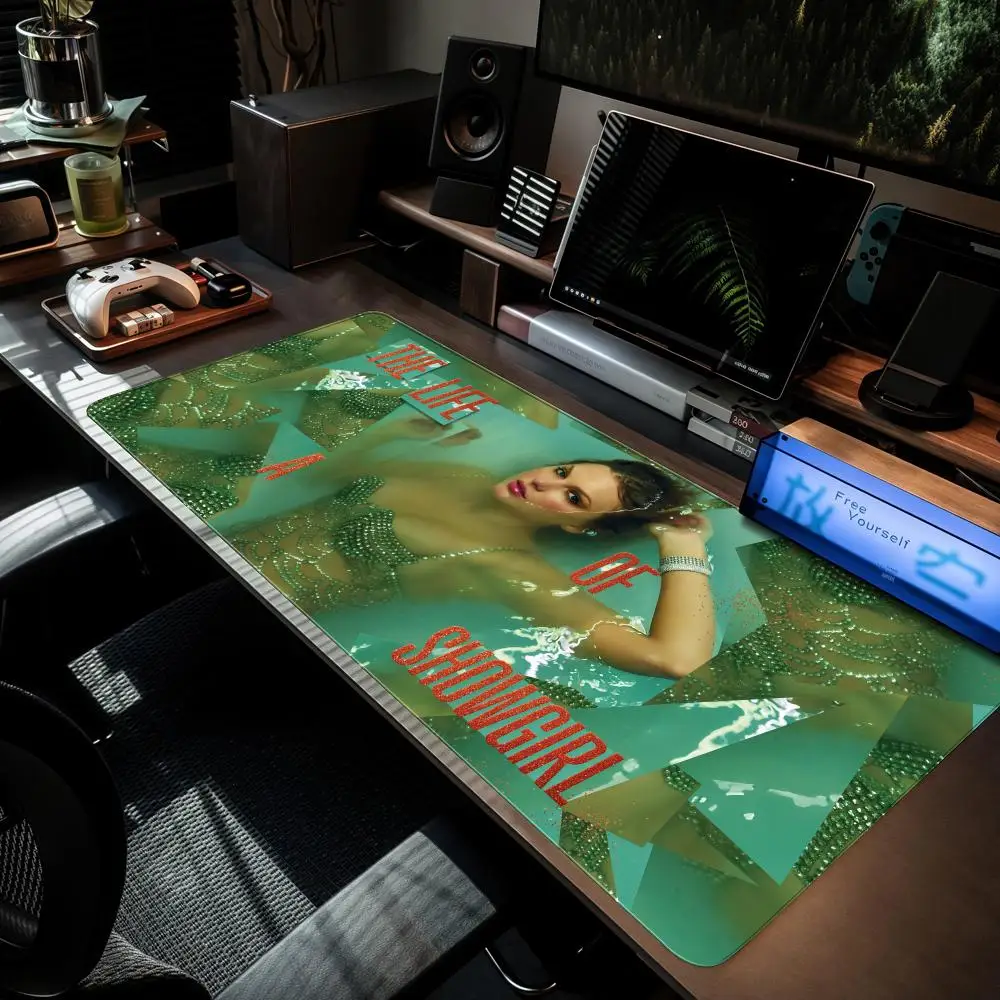 The L-Life of a Showgirl Mouse Pad XXL Computer Accessories Large Keyboard Laptop Table Pad The New Product Gamer Gaming