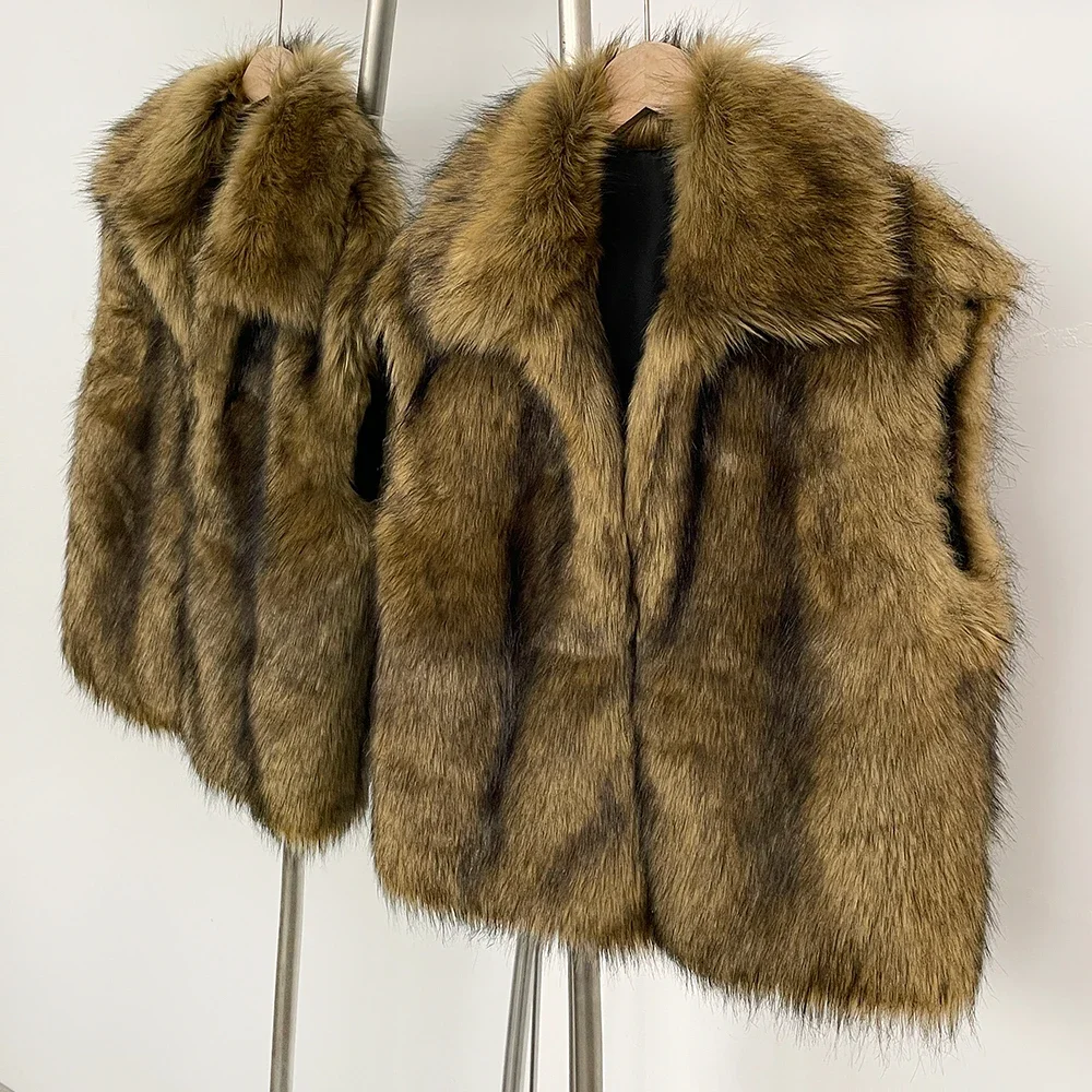 

Fur Coat Eco-friendly Waistcoat Female Autumn Faux Fur Coat Winter Sleeveless Women Warm Thick Artificial Raccoon Fur Jacket