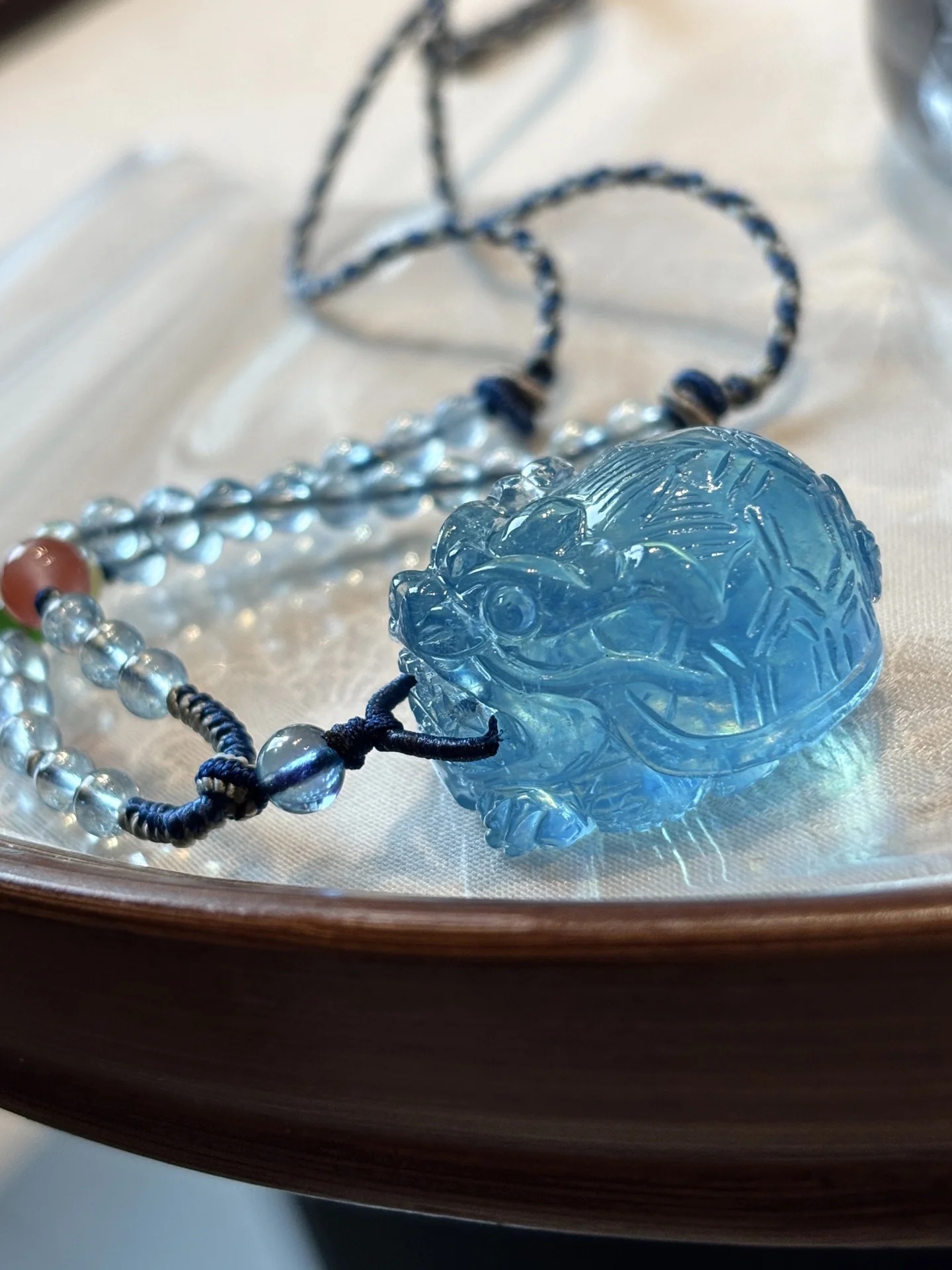 

Natural Blue Aquamarine Clear Pi Xiu Pendant Necklace Women Carved 27x23x17mm Aquamarine Brazil Fashion Beads Necklace AAAAA