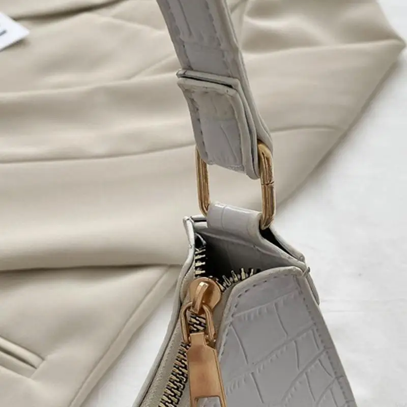 

Retro Clutch Shoulder Bag for Pattern Small Handbag Underarm Bags for Women Zipper Closure Embossed St 547A