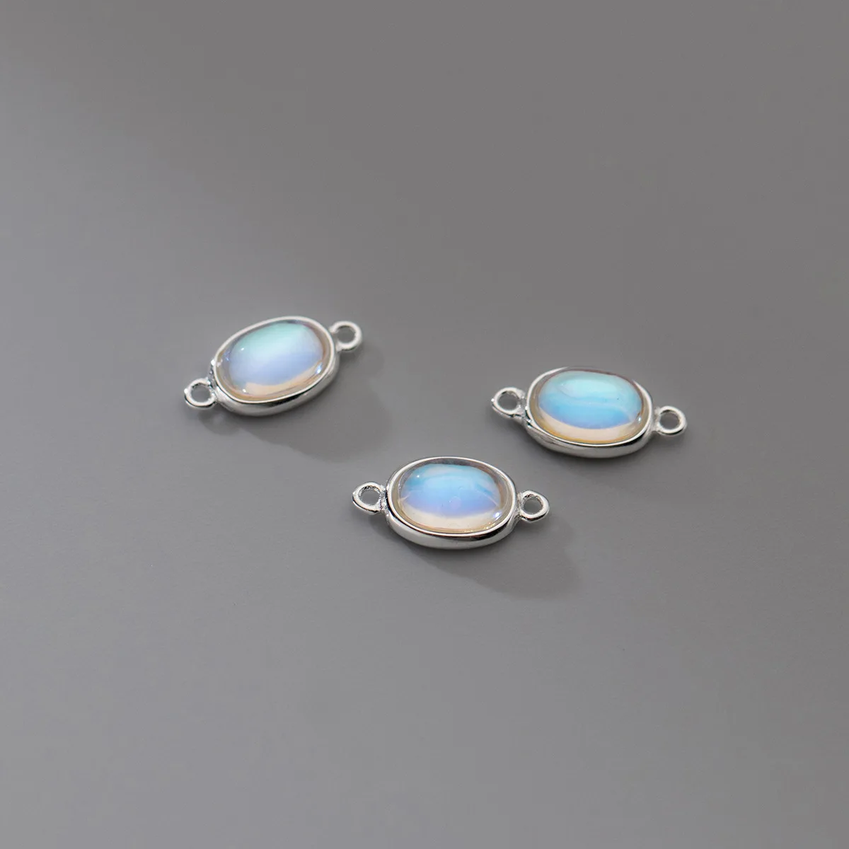 1pc/lot 925 Sterling Silver Pretty Double Hole Moonstone Charms Women Bracelets Necklace Connector Silver Pendants DIY Jewelry
