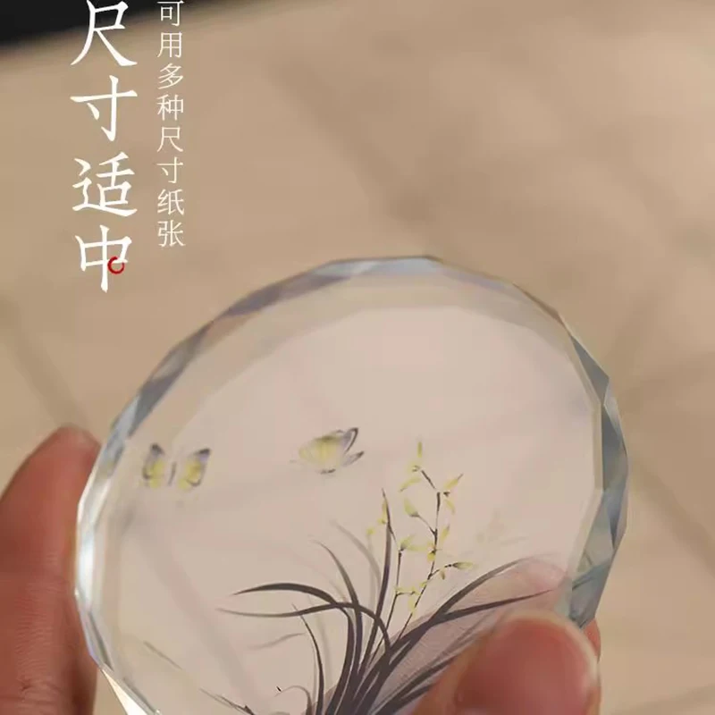 Chinese Style Round Shape Transparent Clear Glass Paperweight Paper Weight Circular Ornament