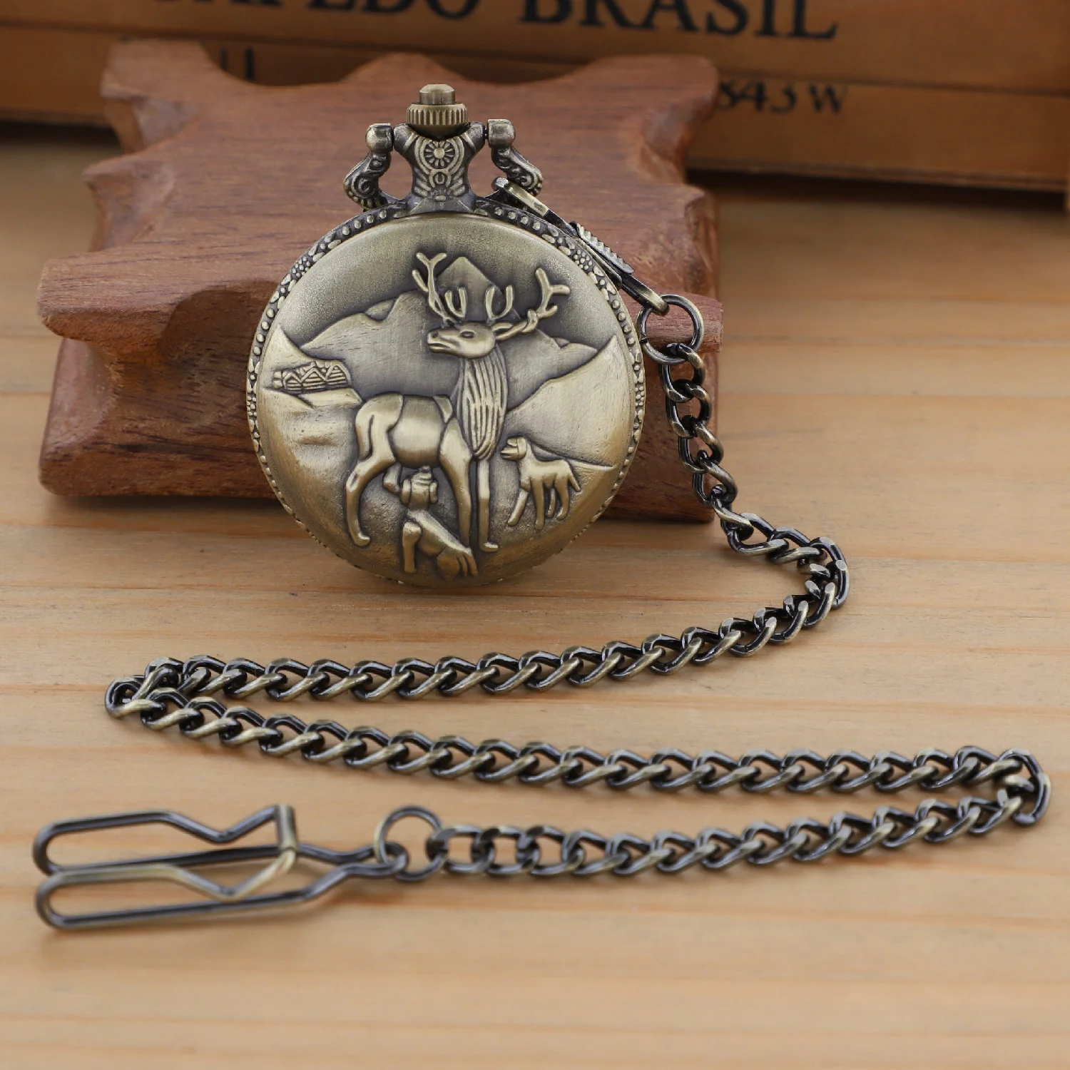 خمر ساعة جيب كوارتز قلادة برونزية الغزلان منحوتة ساعة رائعة ساعة فوب عيد الميلاد مجوهرات اكسسوارات هدايا