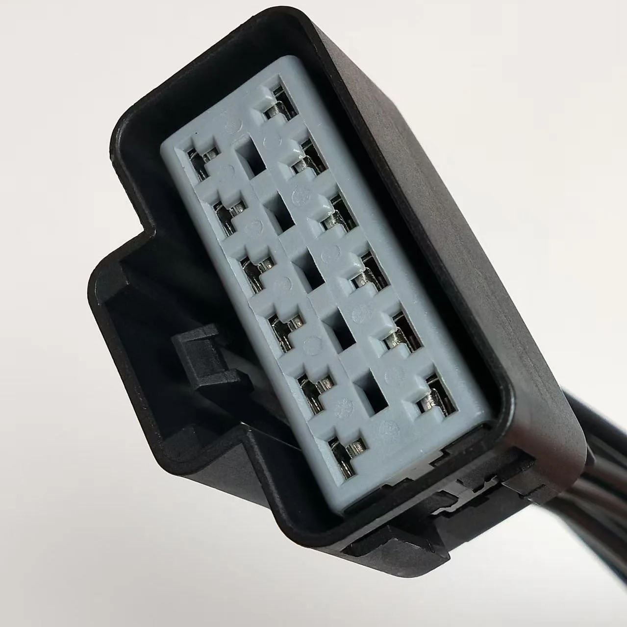 موصل وحدة مقعد مبرد أسود ساخن لكاديلاك إسكاليد تشيفي ESV 3U2Z-14S411-ZMB wpt-928