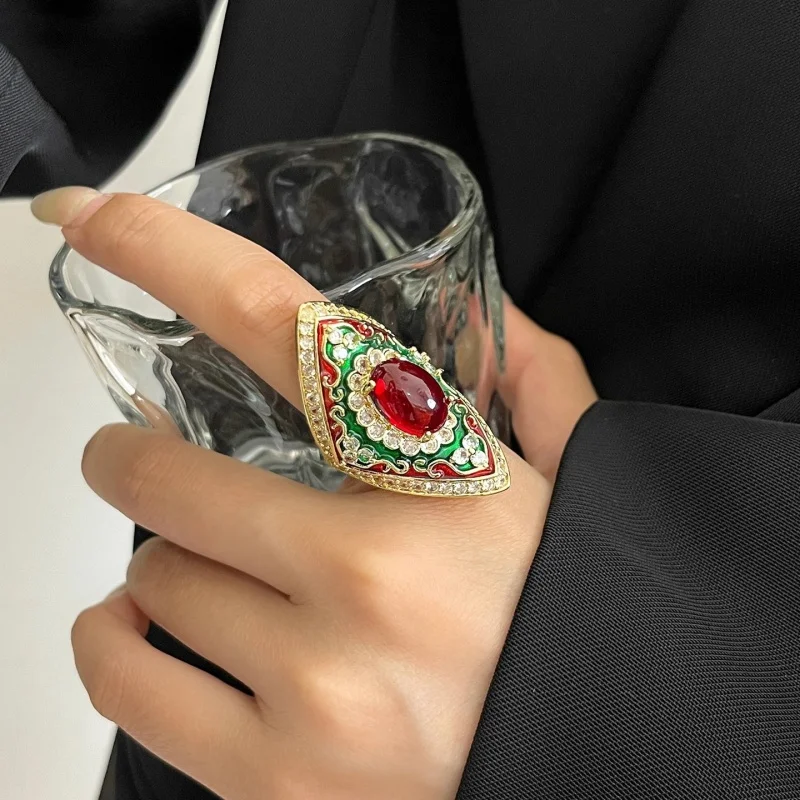 

Elegant Vintage Court Style Open Ring for Women Enamel Red Gemstone Diamond Embedded Finger Ring High-End Daily Party Jewelry