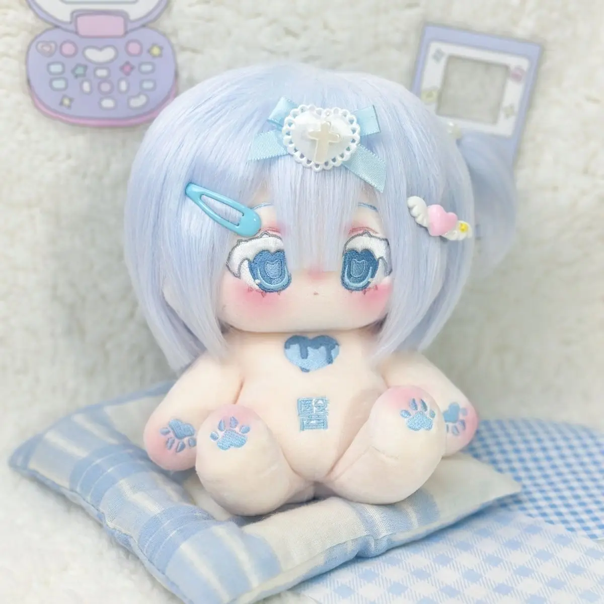 Non attribute 20cm cotton doll can be changed into a genuine plush doll, with gifts for girls around the edges