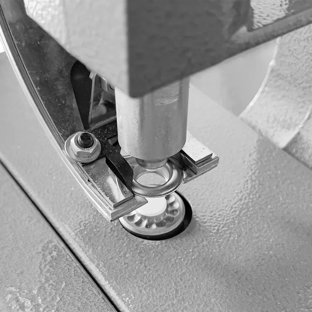 

Hot sales Eyelet machine manual automatic punching banner polyester eyelet machine