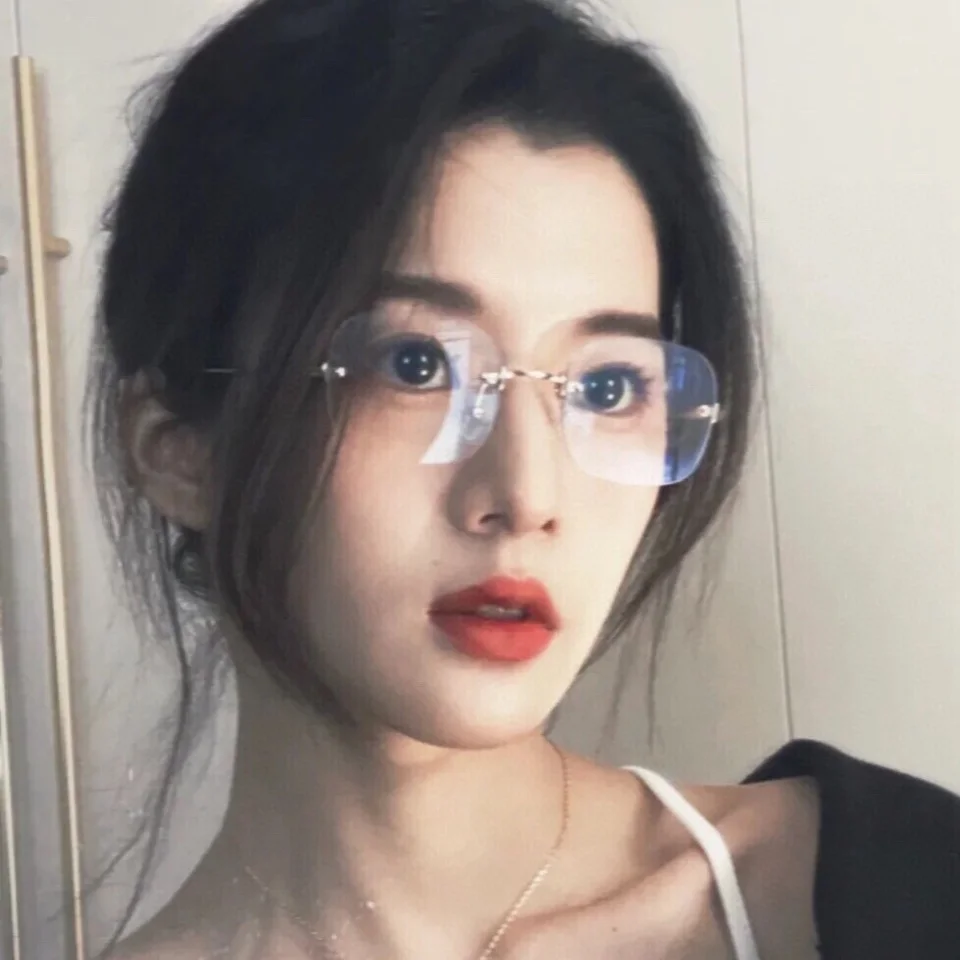 new-fashion-trend-brand-designer's-women's-frameless-glasses-ultra-light-and-exquisite-titanium-alloy-retro-men's-luxury-glasses