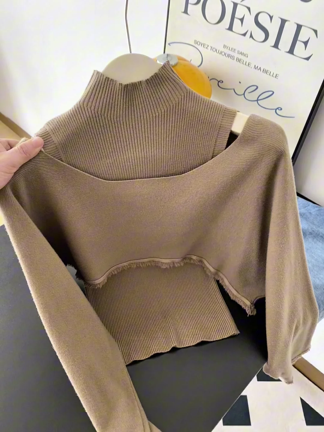 Suéter de Manga Longa Tricotado com Franjas, Novo Estilo 2025, Conjunto de Duas Peças para Mulheres, Tendência