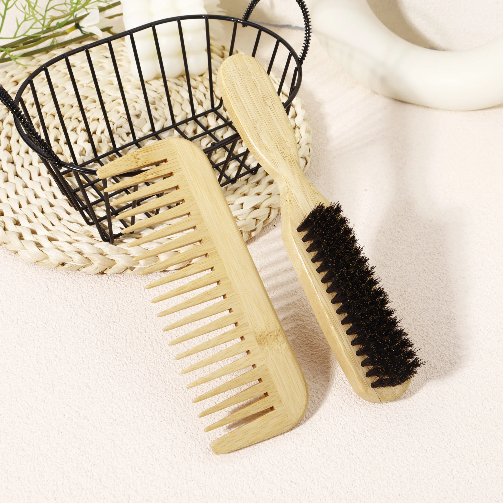 

Wooden beard brush and wide toothed comb, cleaning hair brush, suitable for beard and hair, special for real hair wigs