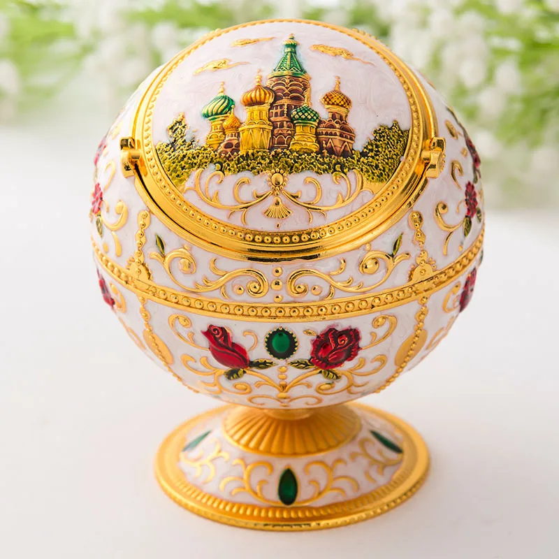 Creative Metal Globe Ashtray with Lid, European Style Unique Ashtray for Boyfriend Gifts, Hotel Coffee Table Home Decor Accent
