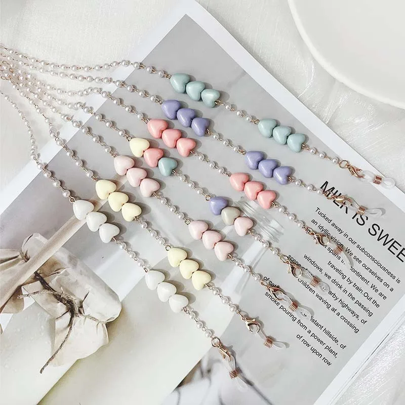 

Colorful Love Pearl Beaded Glasses Chain Lanyard Jewelry for Women's Fashion Peach Heart Charm Anti Slip Mask Holder Neck Rope