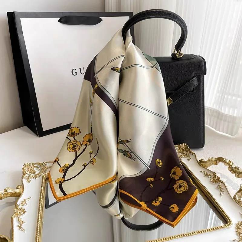 

New Silk Scarf Neckerchief Women's Silk Square Scarf Purse Luxury Scarf for Women Designer Silk Headscarf 70*70cm
