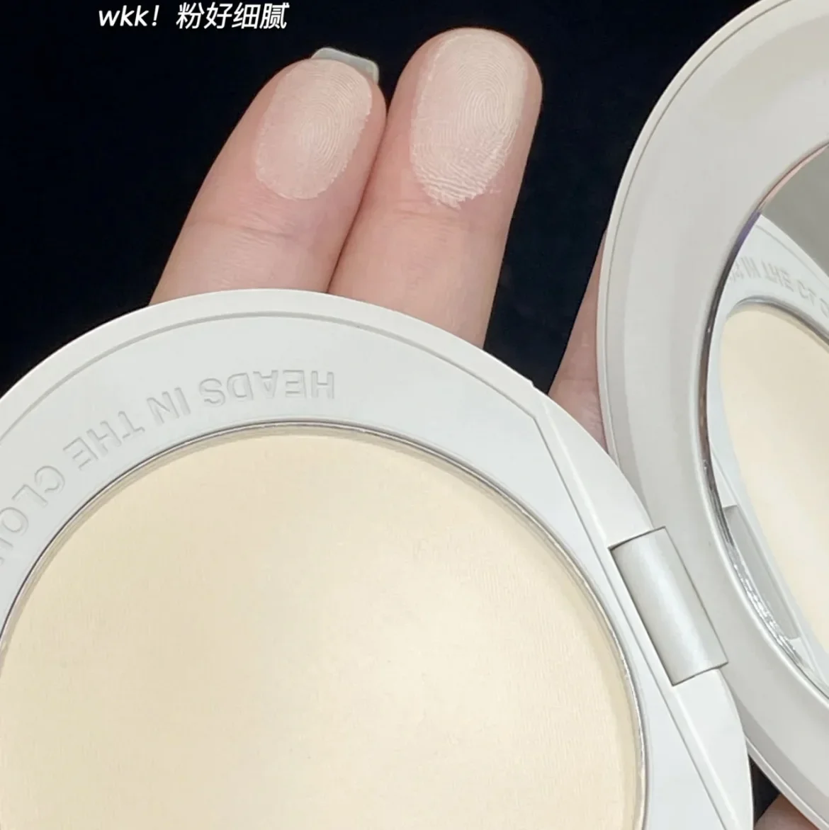 RedEarth Cipria in polvere Cipria anti-anello Impostazione Trucco complementare Non rimozione del fondotinta per trucco Cuscino cosmetico compatto